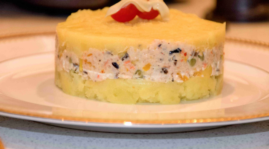 Causa rellena aux crevettes