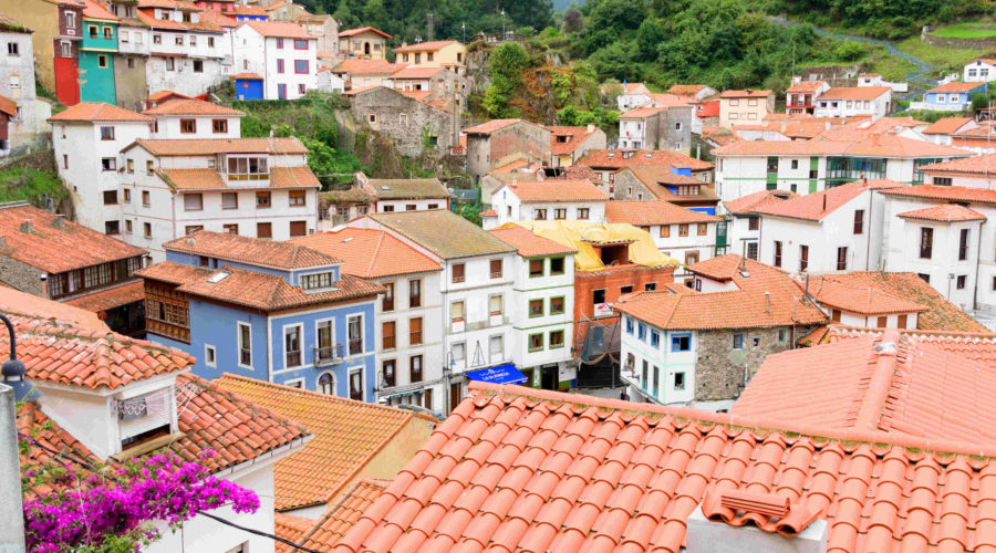 Vue de Cudillero en Asturies