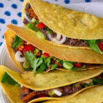 Tacos au chorizo et haricots noirs